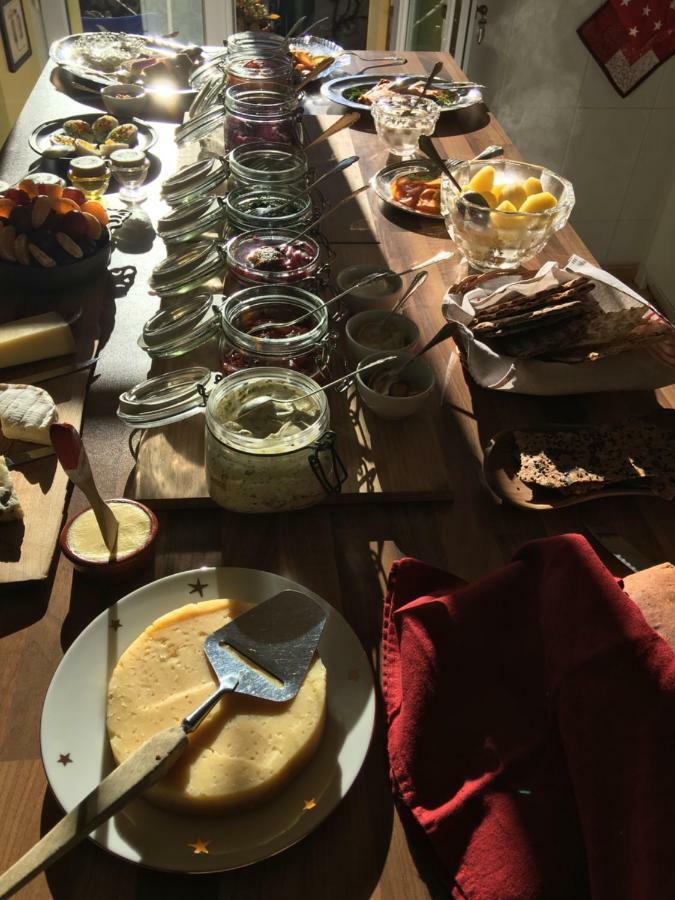 Domaine De Brousson Bed & Breakfast La Tour-sur-Orb ภายนอก รูปภาพ